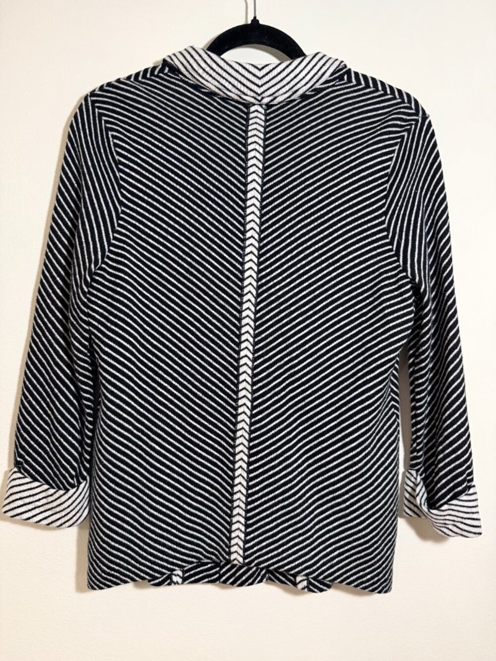 Chico’s Black White Stripe Knit Blazer Jacket Minimalist Quiet Luxury - Picture 3 of 5